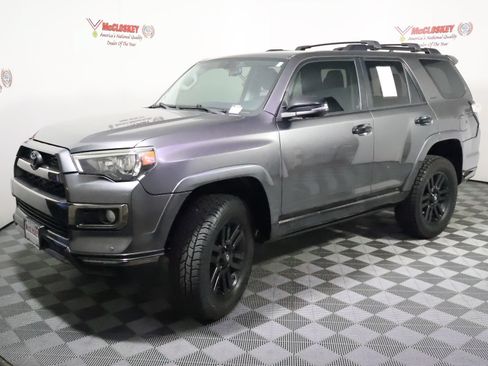 Used 2019 Toyota 4Runner Limited AWD/4WD image 15