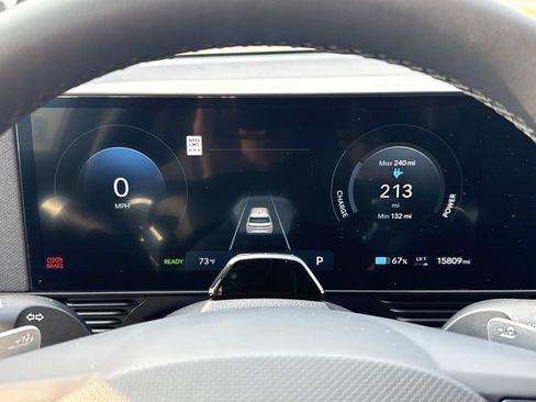Used 2025 Hyundai Ioniq 5 SE RWD image 13
