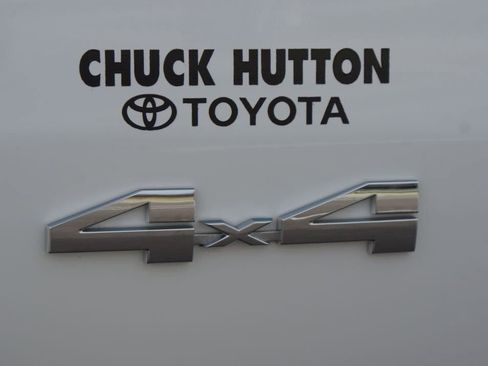 Certified 2025 Toyota Tacoma SR5 image 18