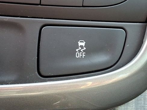Used 2015 Chevrolet Malibu LT w/ Power Convenience Package FWD image 23