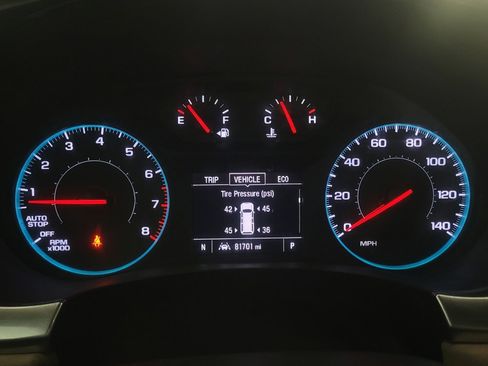 Used 2023 Chevrolet Traverse LS image 23