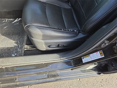 Used 2019 Nissan Altima 2.5 Platinum image 32