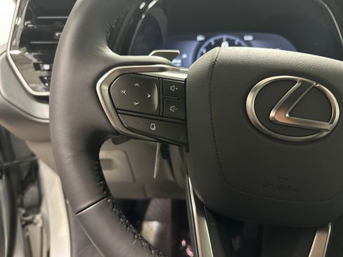 Certified 2026 Lexus TX 350 AWD w/ Technology Package image 20