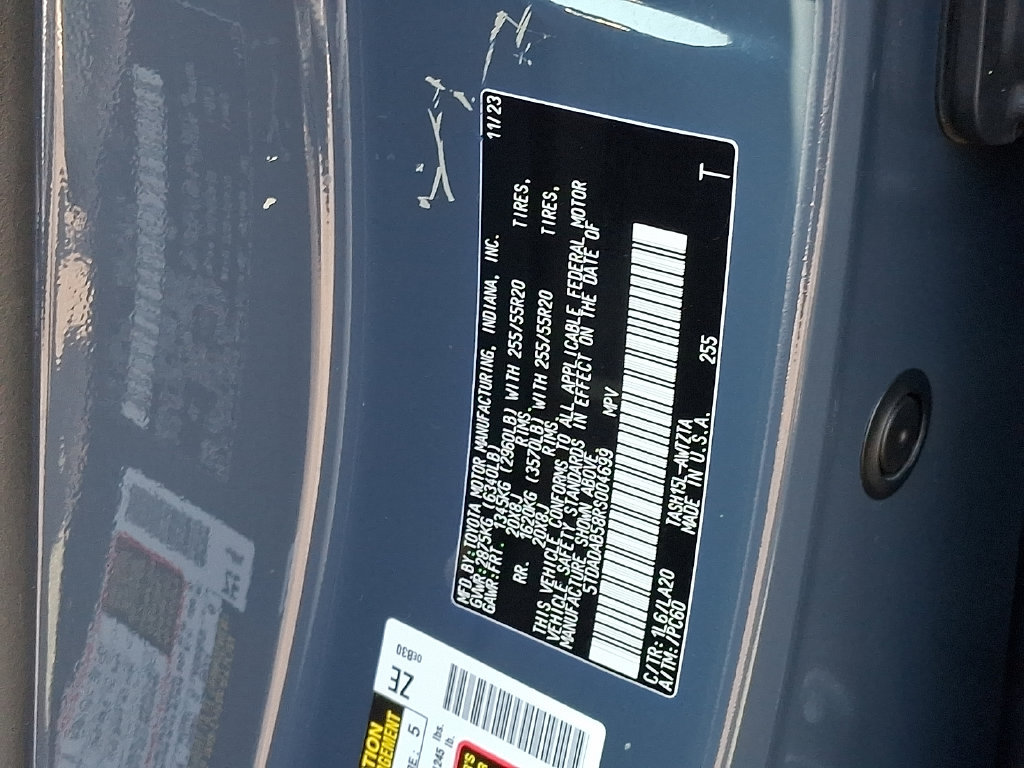 Certified 2024 Toyota Grand Highlander AWD Hybrid image 29