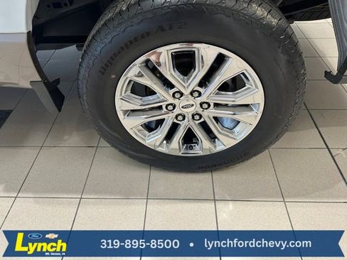 Used 2022 Ford F150 Lariat w/ Equipment Group 502A High image 30