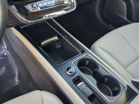 New 2026 Lincoln Corsair Reserve FWD image 20