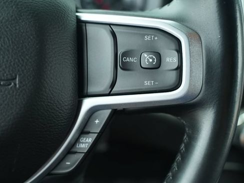 Used 2020 RAM 1500 Big Horn AWD/4WD image 30
