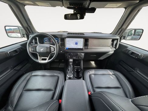 Used 2025 Ford Bronco Badlands AWD/4WD image 13