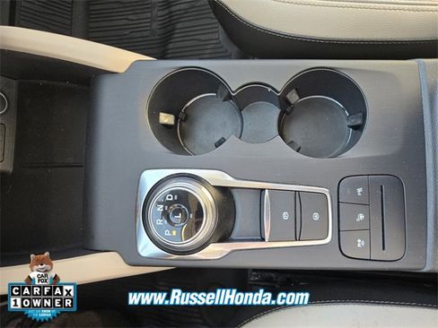 Used 2020 Ford Escape Titanium image 19