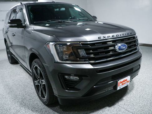 Used 2021 Ford Expedition Limited RWD image 5