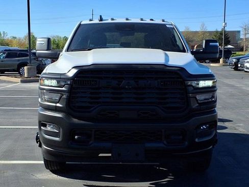 New 2025 RAM 3500 Tradesman image 25