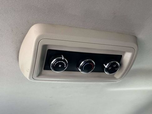 Used 2017 Dodge Journey SXT FWD image 20