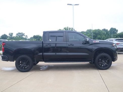 Used 2022 Chevrolet Silverado 1500 LT Trail Boss w/ Safety Package AWD/4WD image 4