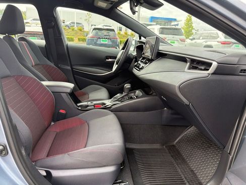 Used 2024 Toyota Corolla SE w/ SE Convenience Package FWD image 26
