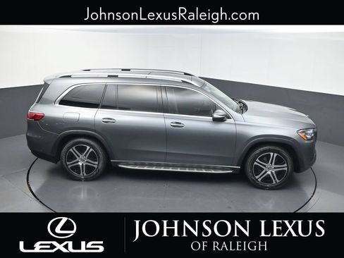 Used 2020 Mercedes-Benz GLS 450 4MATIC image 29