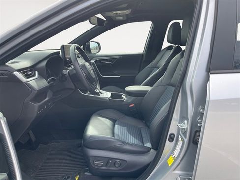 Used 2024 Toyota RAV4 XSE w/ Weather Package image 9