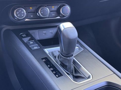 New 2025 Nissan Kicks SV w/ Charging Package image 30