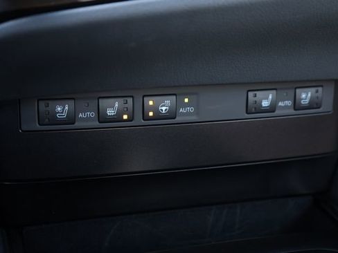 Used 2024 Lexus ES 300h w/ Premium Package image 20