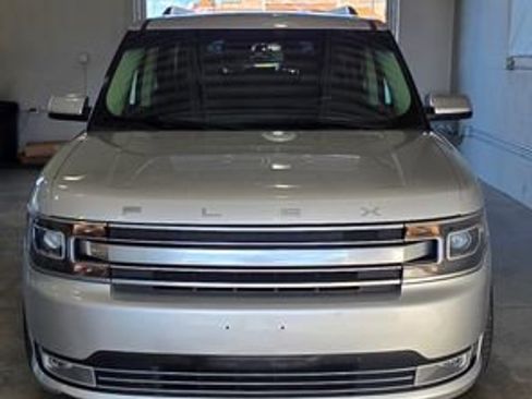 Used 2019 Ford Flex Limited w/ Equipment Group 303A image 8