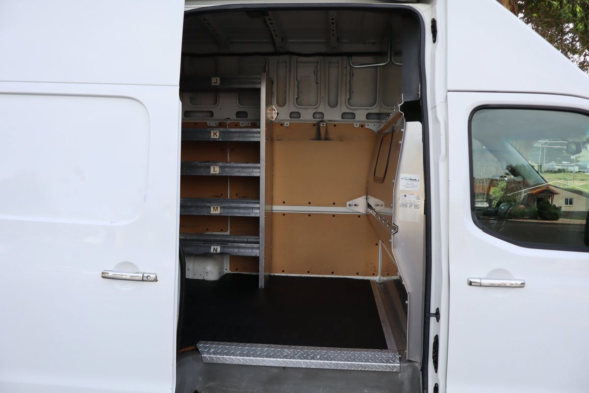 Used 2012 Nissan NV 3500 SV w/ Side Curtain Airbag Pkg RWD image 17
