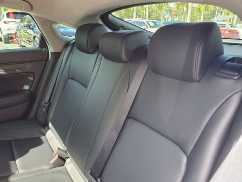 Used 2025 Acura Integra FWD image 12
