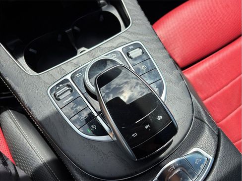 Used 2020 Mercedes-Benz E 450 4MATIC Cabriolet image 38