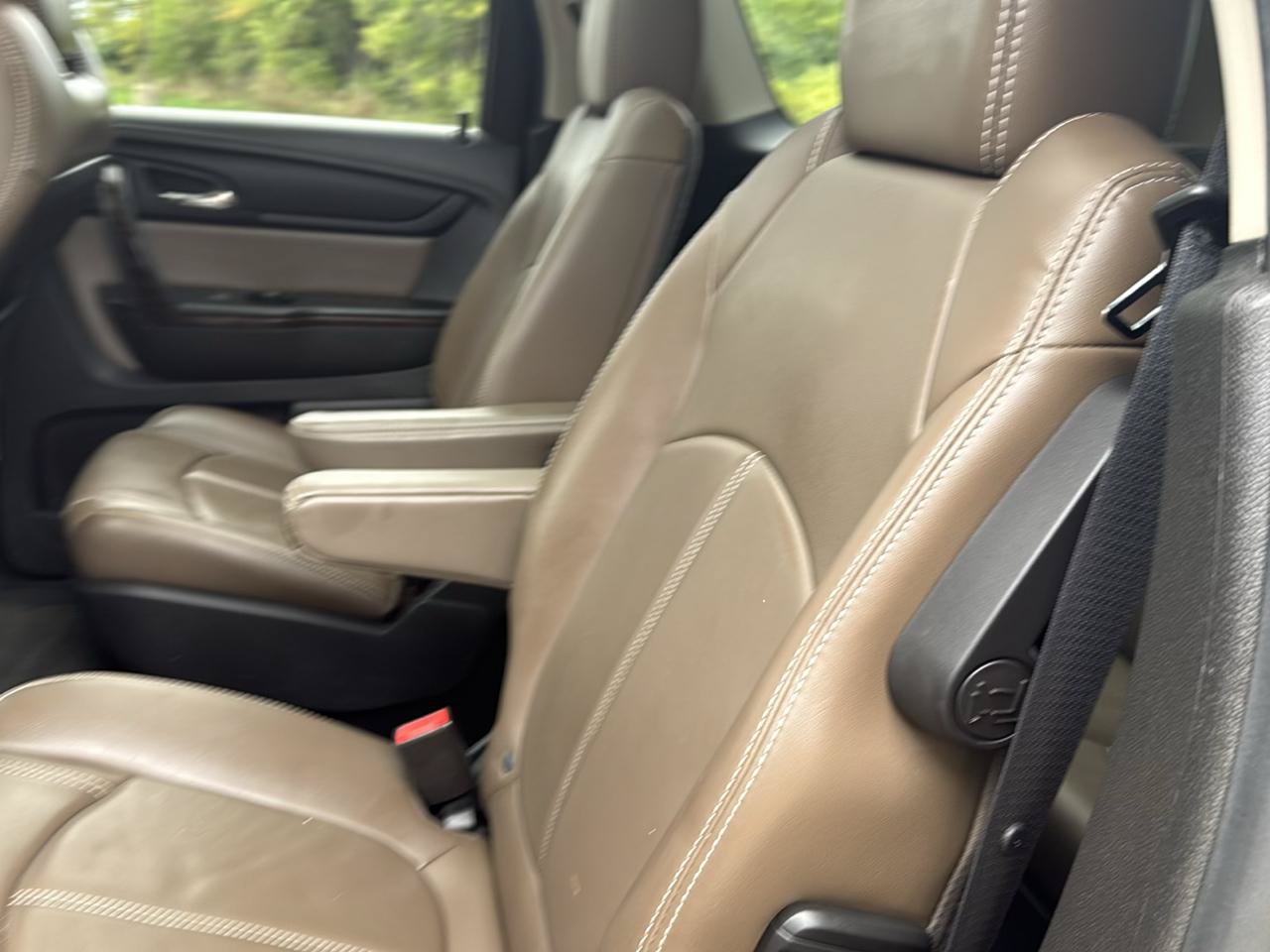 Used 2014 GMC Acadia SLT AWD/4WD image 24