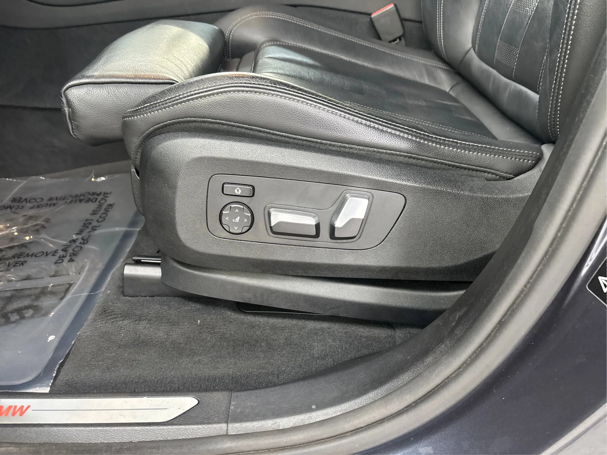 Used 2019 BMW X5 xDrive40i w/ Premium Package 2 AWD/4WD image 24