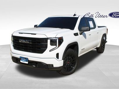 Used 2025 GMC Sierra 1500 Elevation
