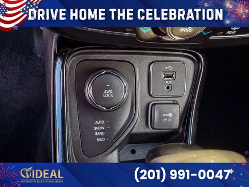Used 2018 Jeep Compass Latitude w/ Popular Equipment Group AWD/4WD image 24
