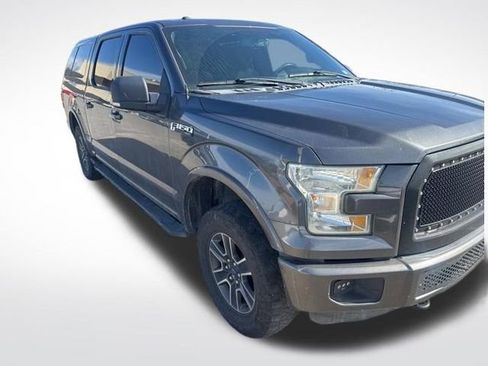 Used 2015 Ford F150 XLT w/ Equipment Group 302A Luxury image 2