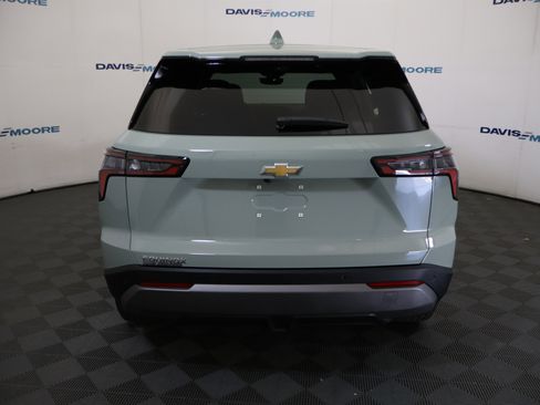New 2026 Chevrolet Equinox LT w/ Safety and Technology Package FWD image 8