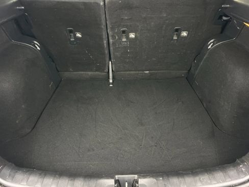 Used 2018 Nissan Kicks S image 15