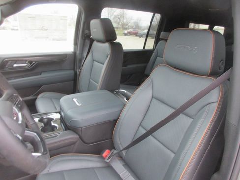 New 2026 GMC Yukon XL AT4 w/ Premium Trailering Package image 12