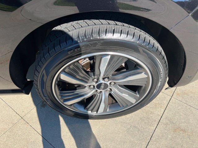 Used 2019 Lincoln Navigator Reserve AWD/4WD image 9