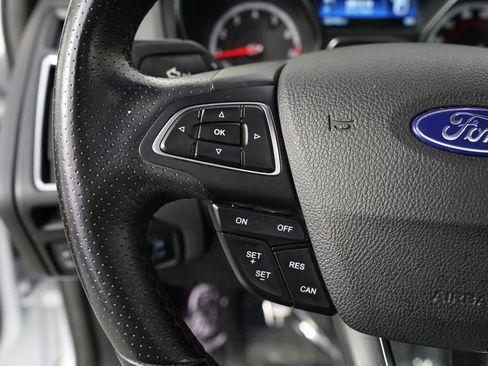 Used 2018 Ford Focus ST w/ Equipment Group 401A FWD image 35