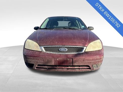 Used 2006 Ford Focus ZX4 Sedan image 2