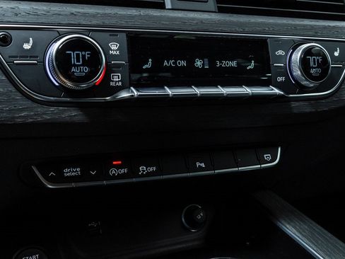 Certified 2025 Audi A4 2.0T Premium w/ Convenience Package image 17