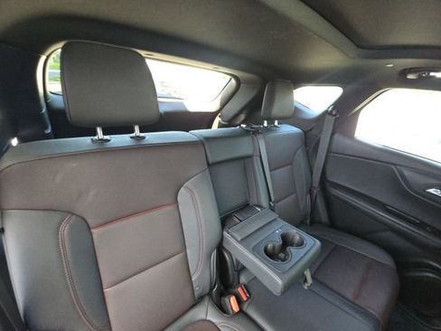 Used 2021 Chevrolet Blazer RS w/ Enhanced Convenience Package image 16
