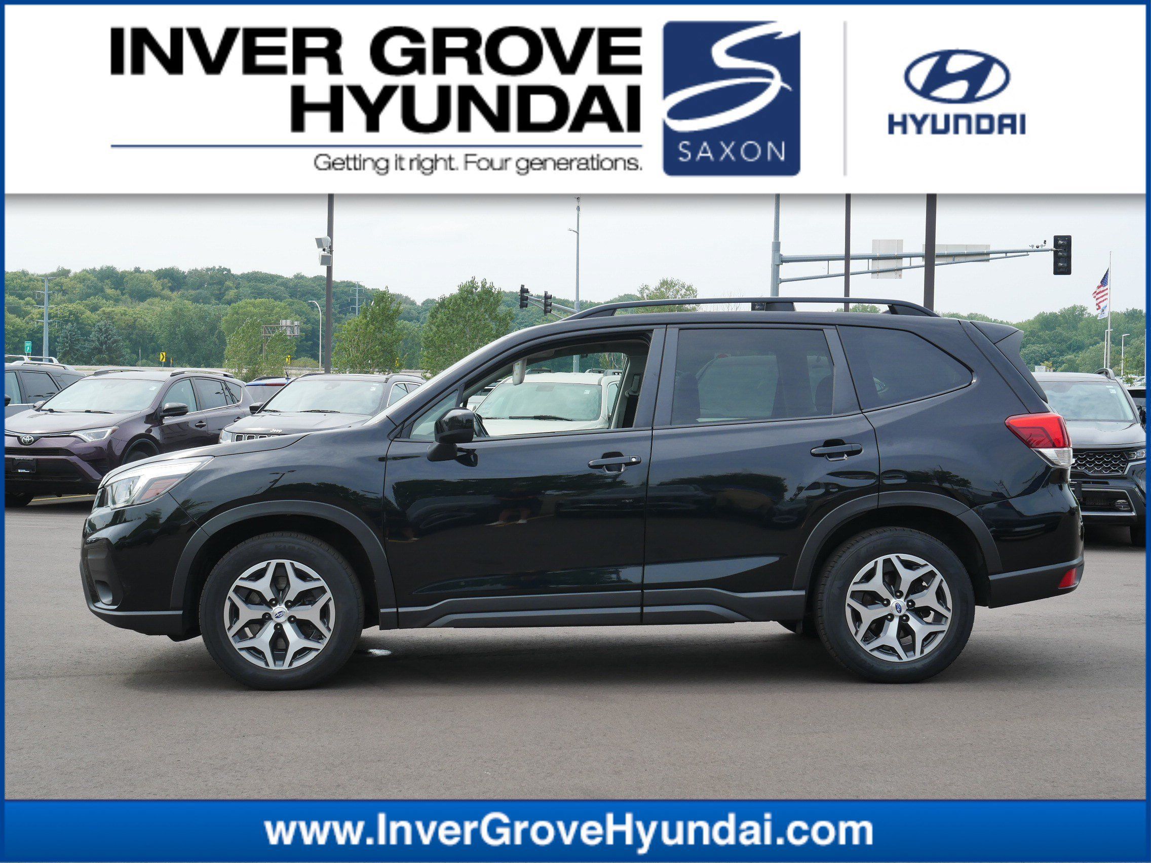 Used 2019 Subaru Forester Premium w/ All-Weather Package AWD/4WD image 1