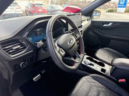 Used 2023 Ford Escape ST-Line Elite w/ Premium Technology Package image 14