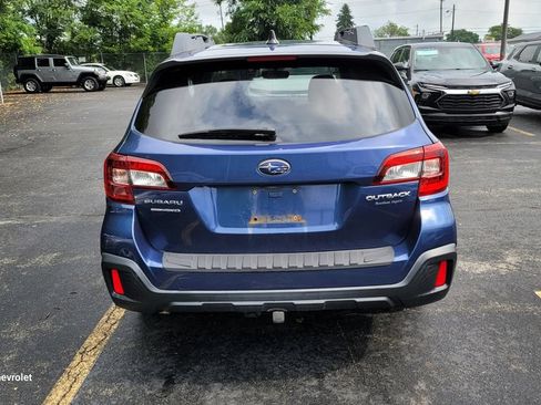 Used 2019 Subaru Outback 2.5i Premium w/ Popular Package #2 AWD/4WD image 5