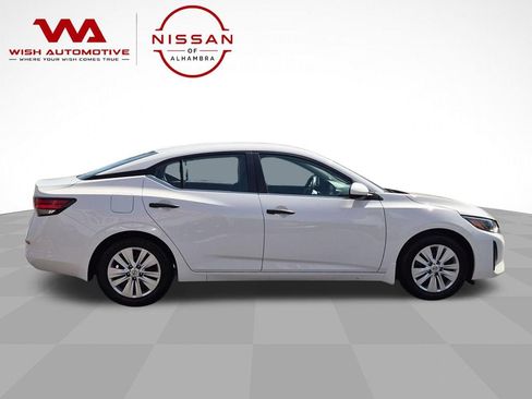 Used 2025 Nissan Sentra S FWD image 4