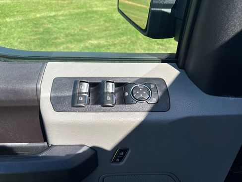 Used 2019 Ford F150 XL w/ XL Power Equipment Group AWD/4WD image 12