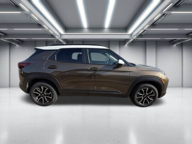 Certified 2021 Chevrolet TrailBlazer ACTIV w/ Sun and Liftgate Package AWD/4WD image 1