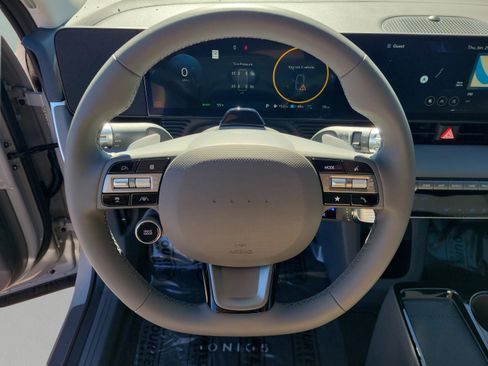 New 2026 Hyundai Ioniq 5 SE image 24