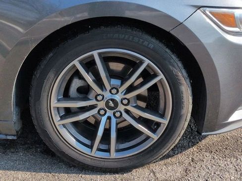 Used 2017 Ford Mustang Premium image 10