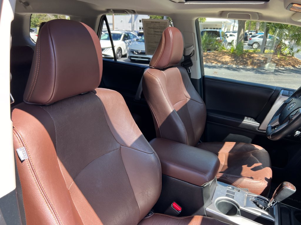 Used 2015 Toyota 4Runner Limited AWD/4WD image 24
