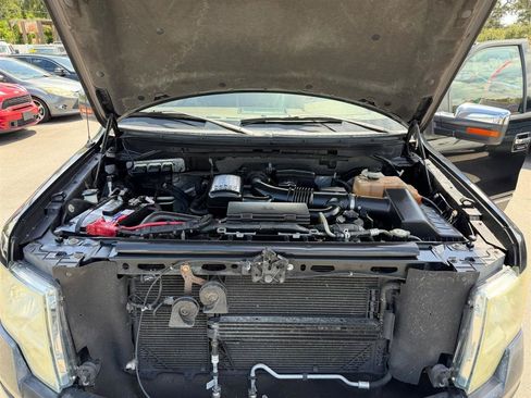 Used 2010 Ford F150 Lariat RWD image 19