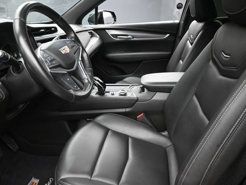 Certified 2023 Cadillac XT5 Luxury AWD/4WD image 16